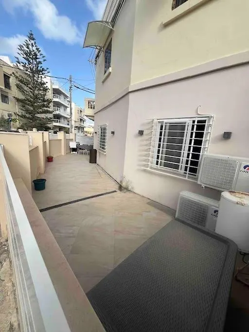 Entire Private House With Large Yard Apartment Is-Swieqi 0*,  Malta