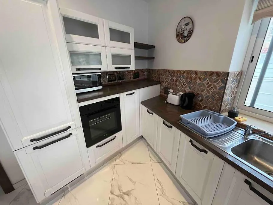 Entire Private House With Large Yard Apartment Is-Swieqi