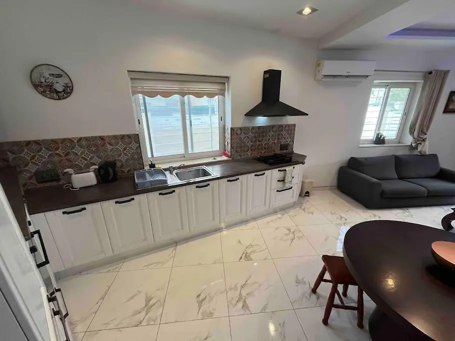 Entire Private House With Large Yard Apartment Is-Swieqi